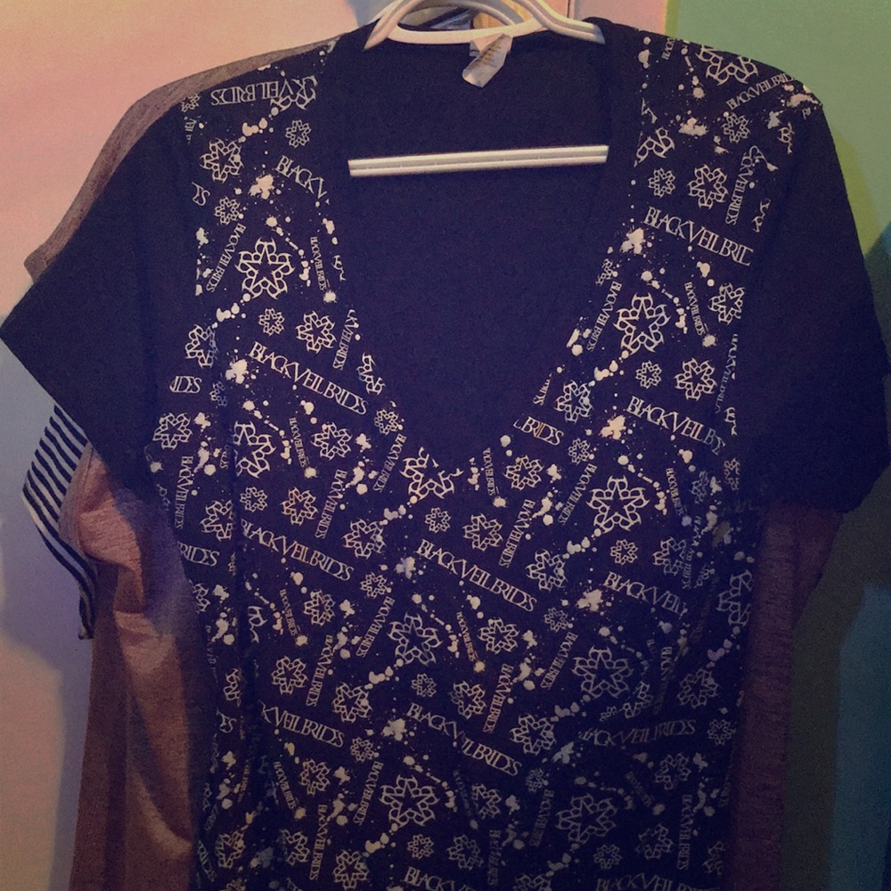 Black Veil brides tee shirt from hot topic